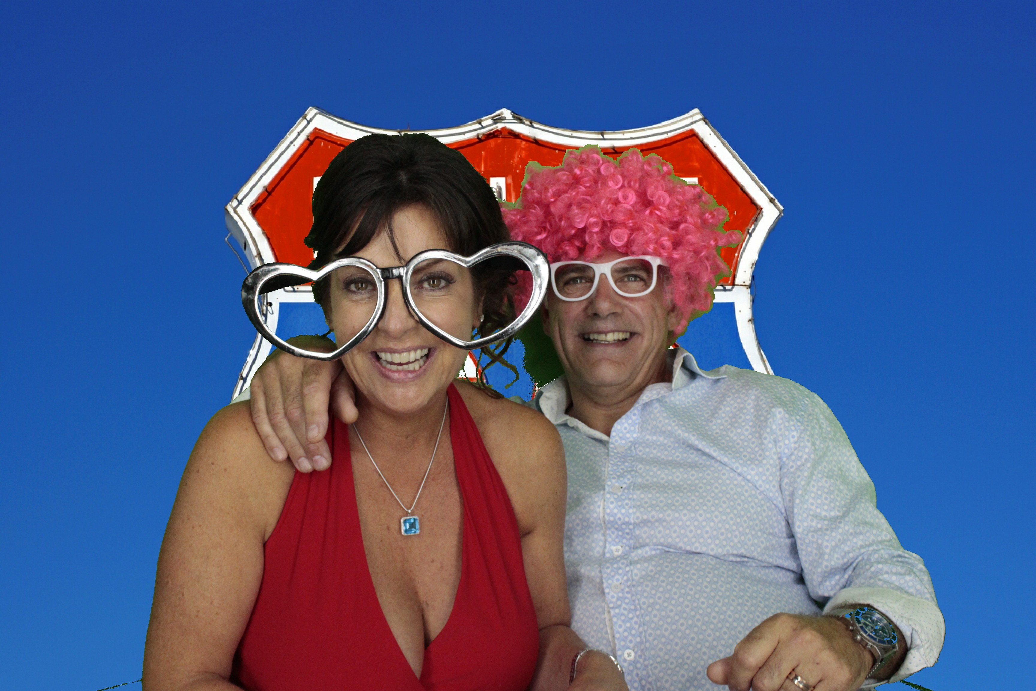 Mr & Mrs Bowles | View more photos from the event at gallery.myphotoboothexperience.co.uk/u/MyPhotoBoothExperienceLtd/Mr-Mrs-Bowles